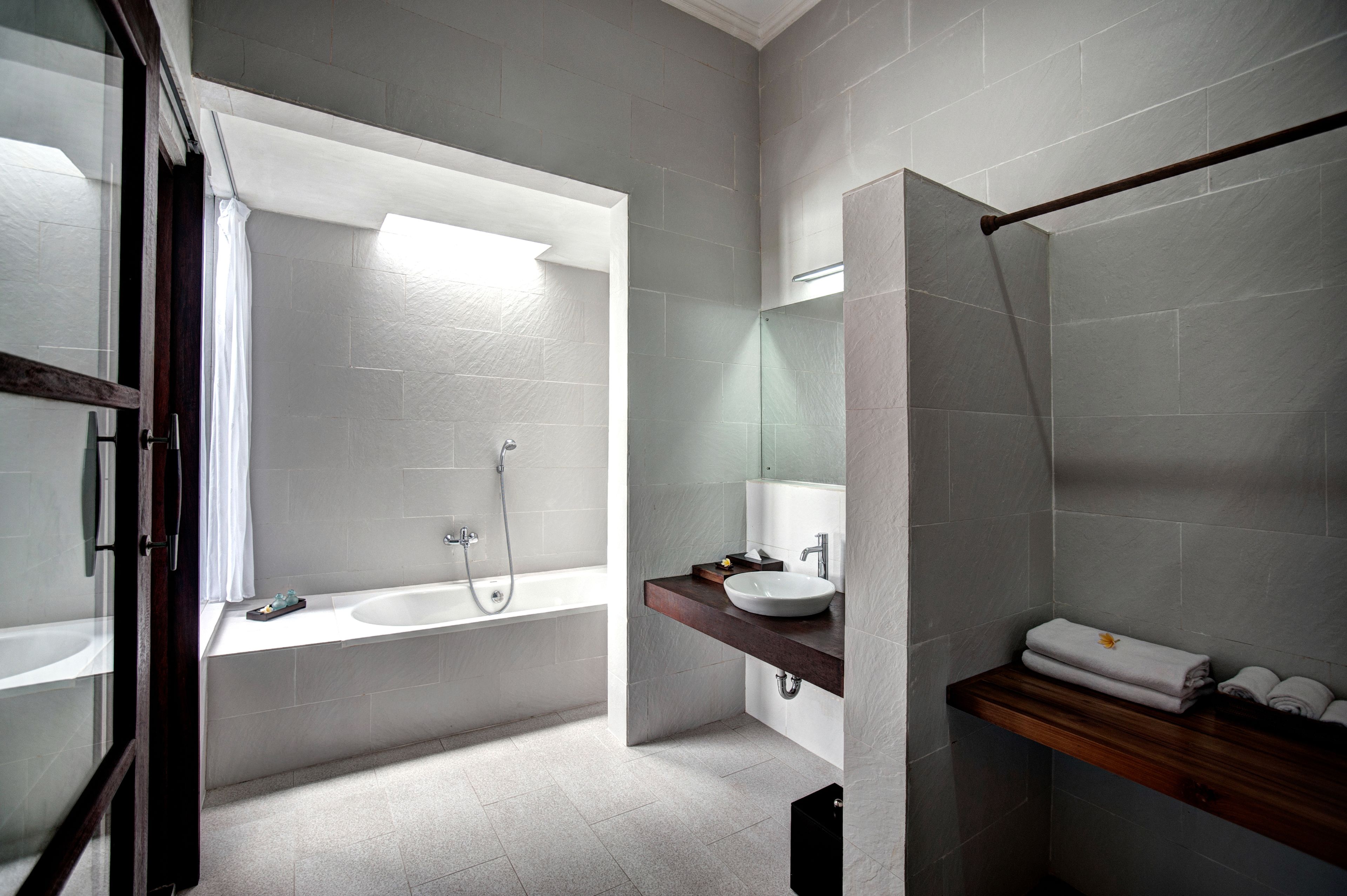 free toiletries, hair dryer, towels