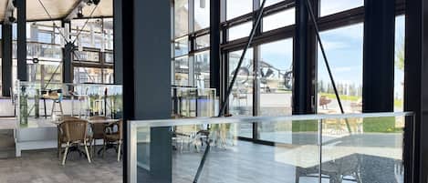 Lounas ja illallinen, kansainvälinen keittiö