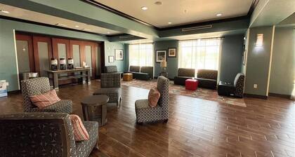 Quality Inn & Suites