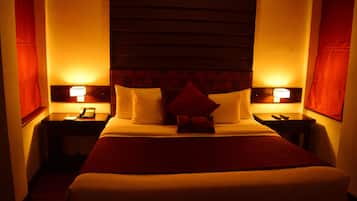 In-room safe, desk, soundproofing, iron/ironing board