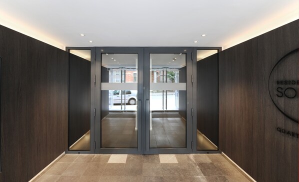 Property entrance - Résidence La Source Quartier Louise (Brussels)