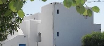 Naxos Sun Studios