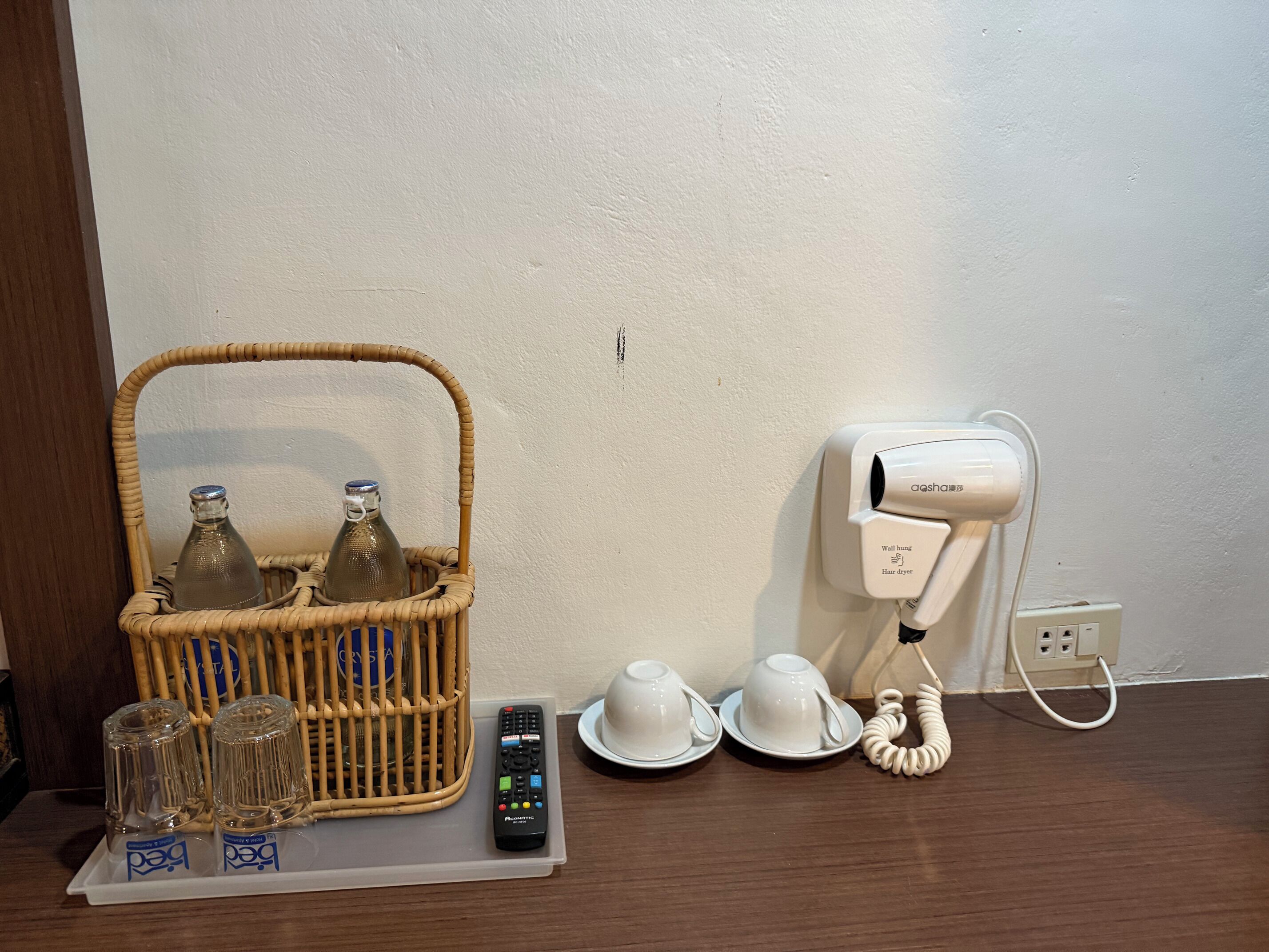 superior double or twin room | 1 bedroom, minibar, in-room safe, desk