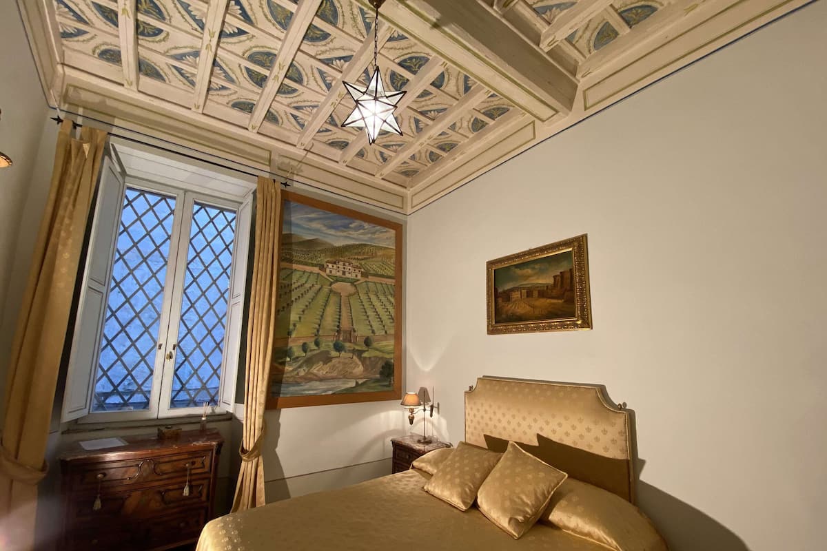 Basic Room | 1 bedroom, desk, iron/ironing board, free WiFi