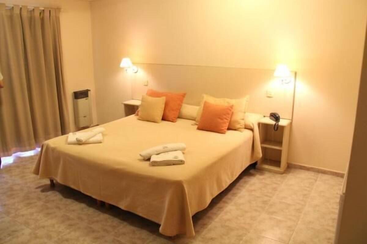 Coffres-forts dans les chambres, Wi-Fi gratuit