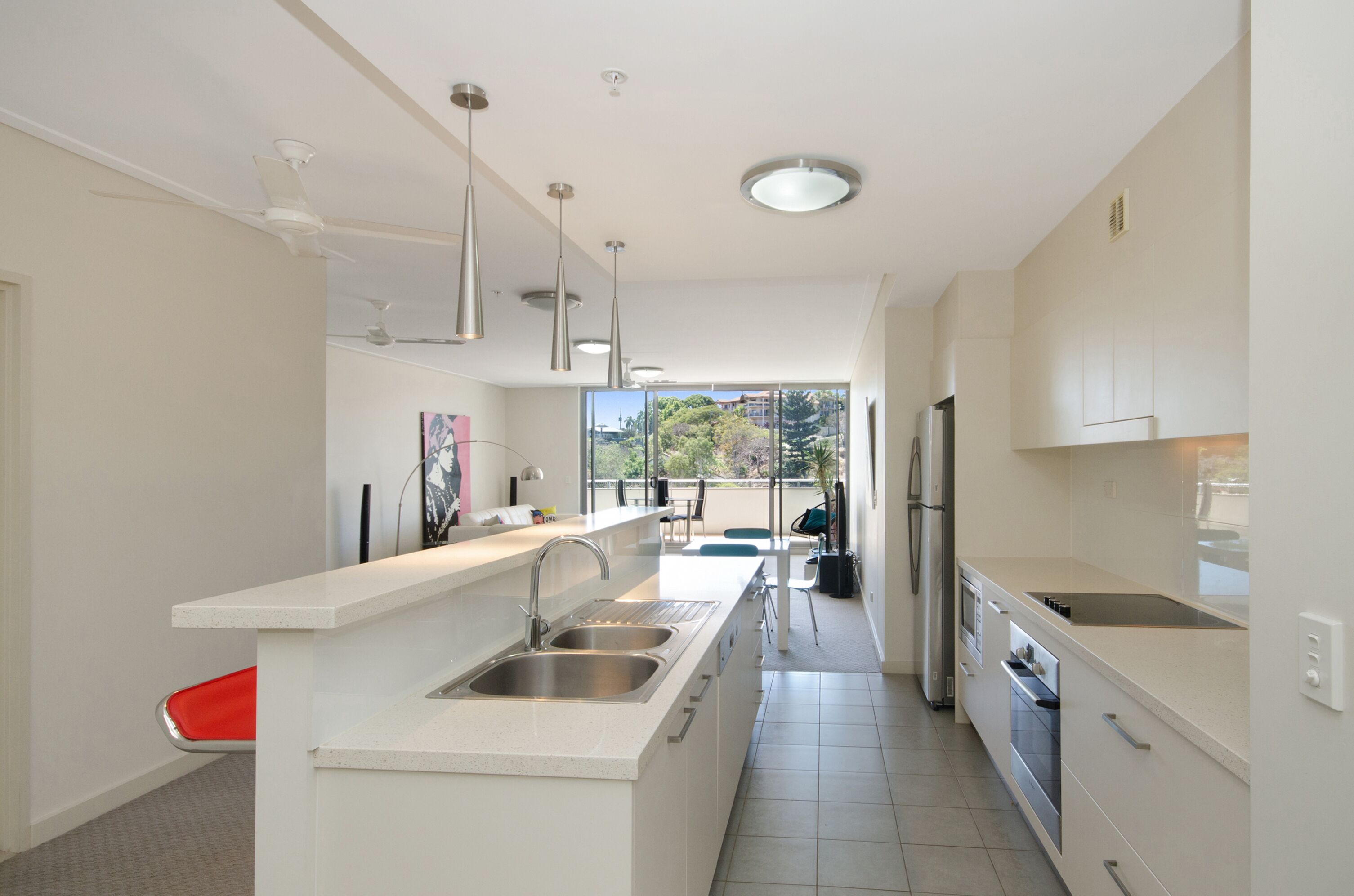 apartment, 2 bedrooms | private kitchen | full-sized fridge, microwave, oven, stovetop