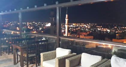 Saint John Hotel