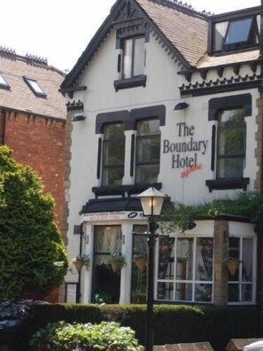 Exterior - The Boundary Hotel (Leeds)