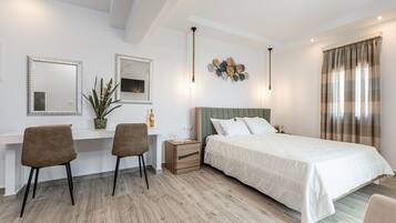 Honeymoon studio | Lakens van Egyptisch katoen, luxe beddengoed, pillowtop-bedden