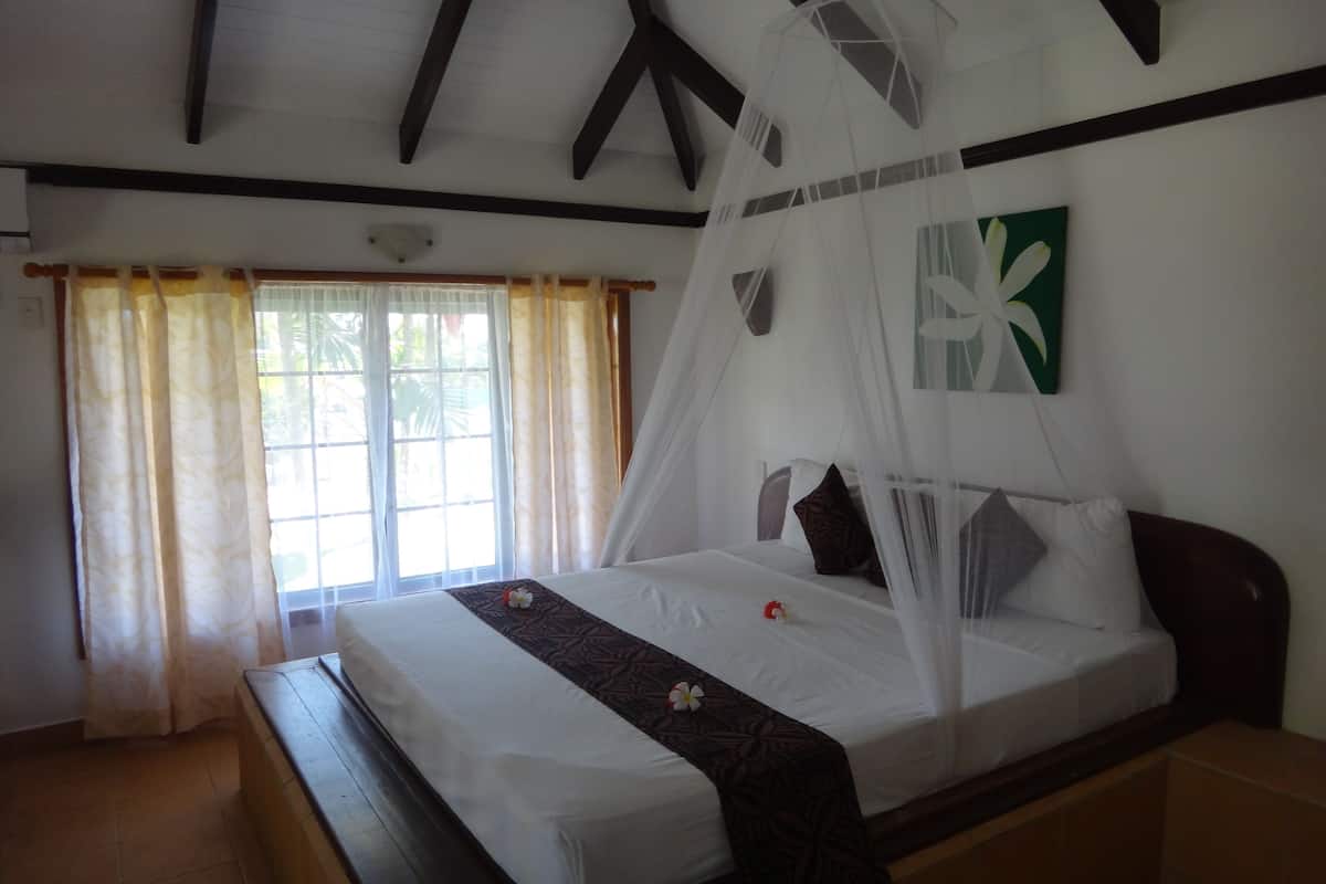 1 bedroom, in-room safe, iron/ironing board, wifi