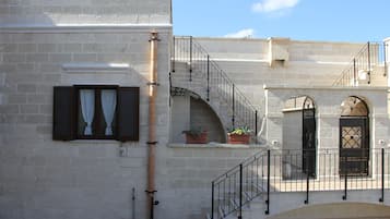 Façade de lâhĂ©bergement