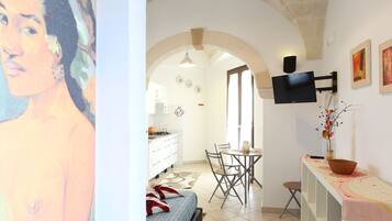 Studio Comfort, 1 Tempat Tidur Double, teras, area taman (Geranio) | 1 kamar tidur, tirai kedap cahaya, kedap suara, dan setrika/meja setrika