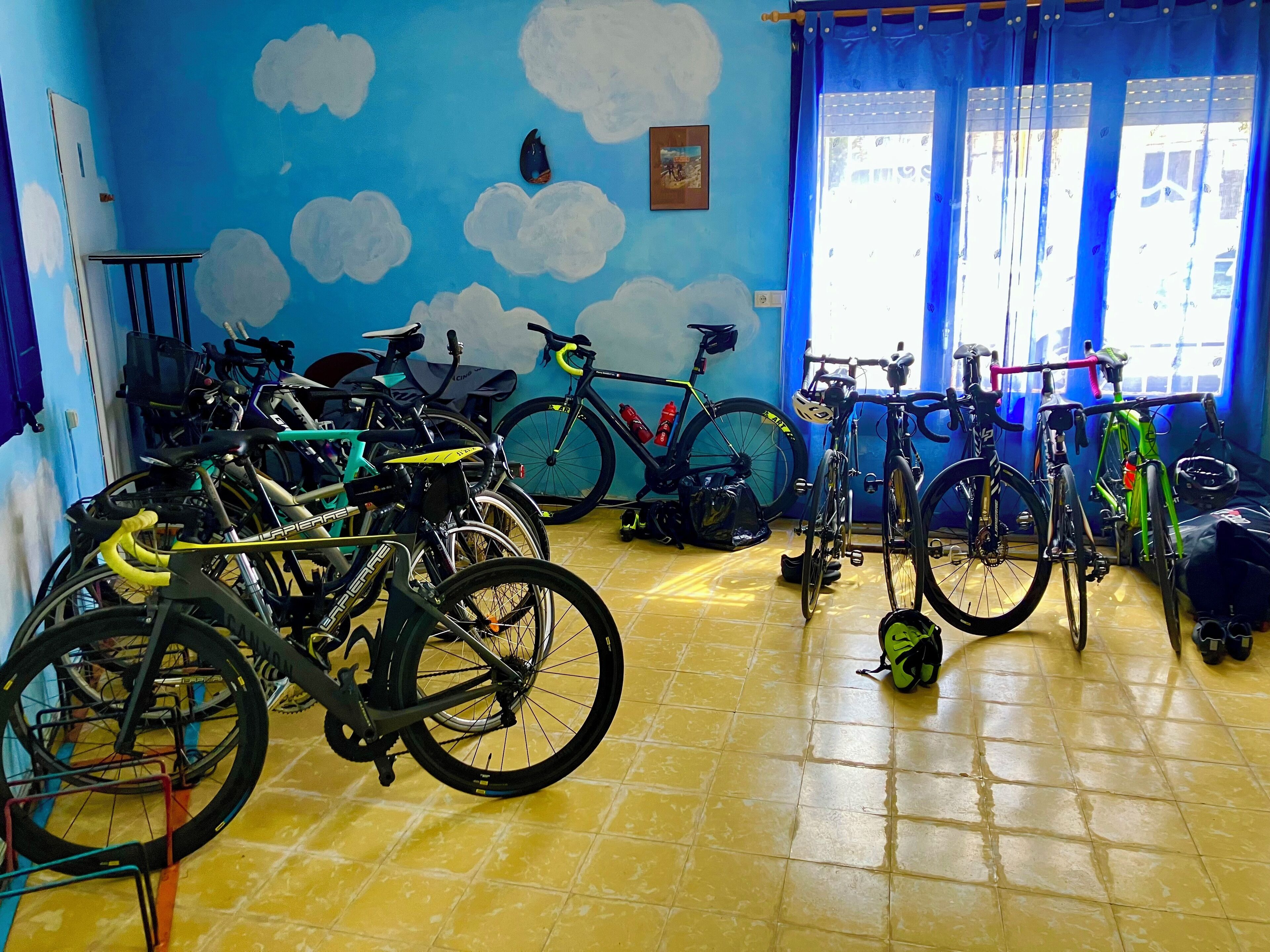 self-parking (surcharge) 8 per day