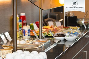 Daily full breakfast (EUR 12.00 per person)