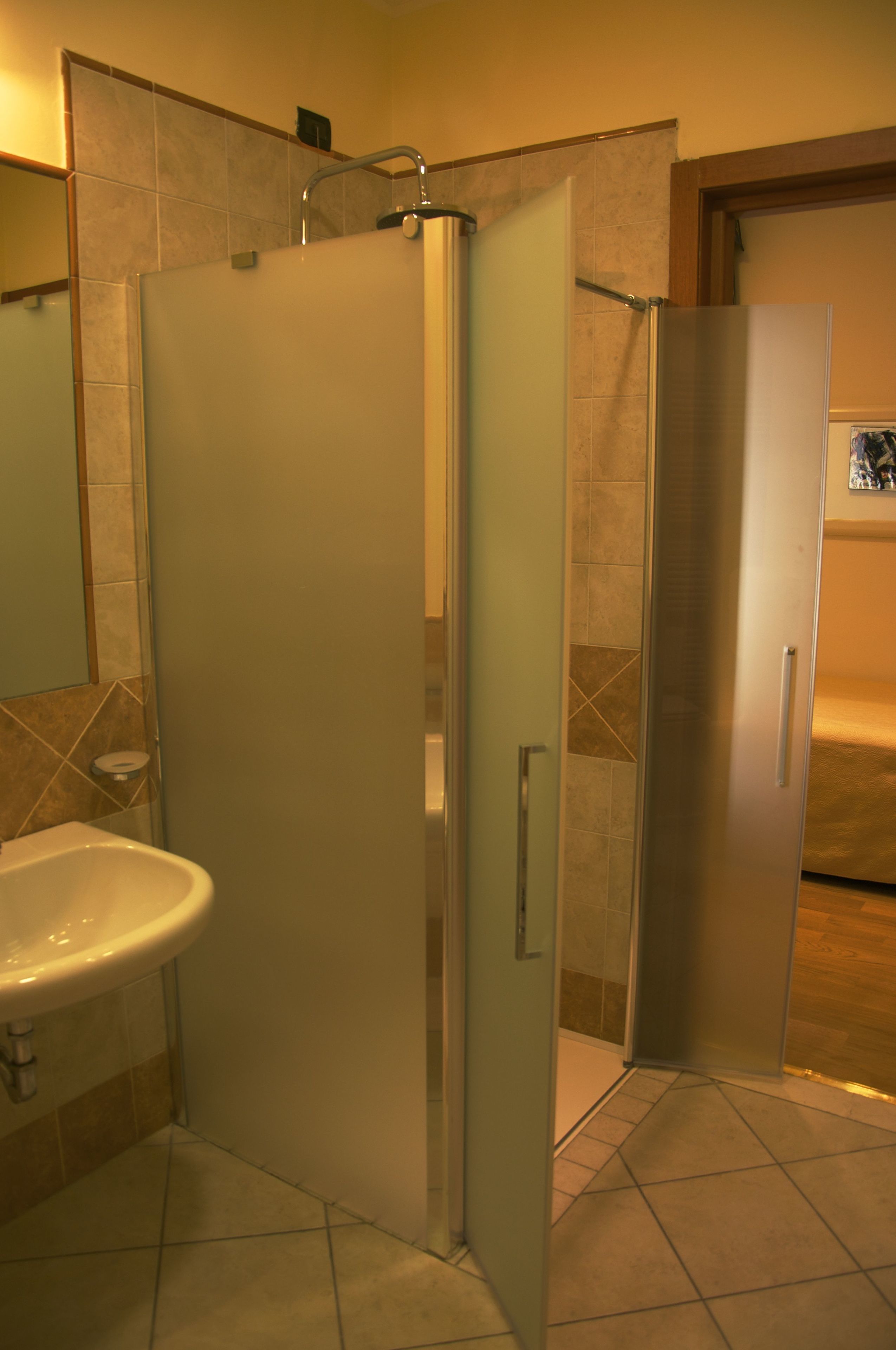 Comfort-Einzelzimmer, 1 Schlafzimmer, barrierefrei, eigenes Bad | Dusche im Bad