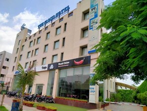 Front of property - The Cloud Hotel (Ahmedabad)