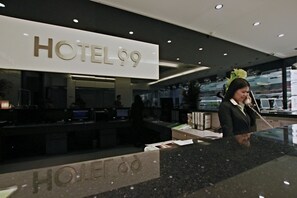 Reception - Hotel 99 Pudu Kuala Lumpur (Kuala Lumpur)