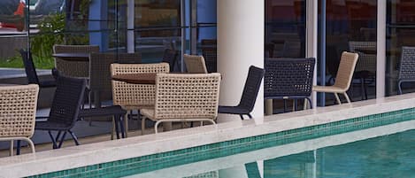 Outdoor pool, pool loungers