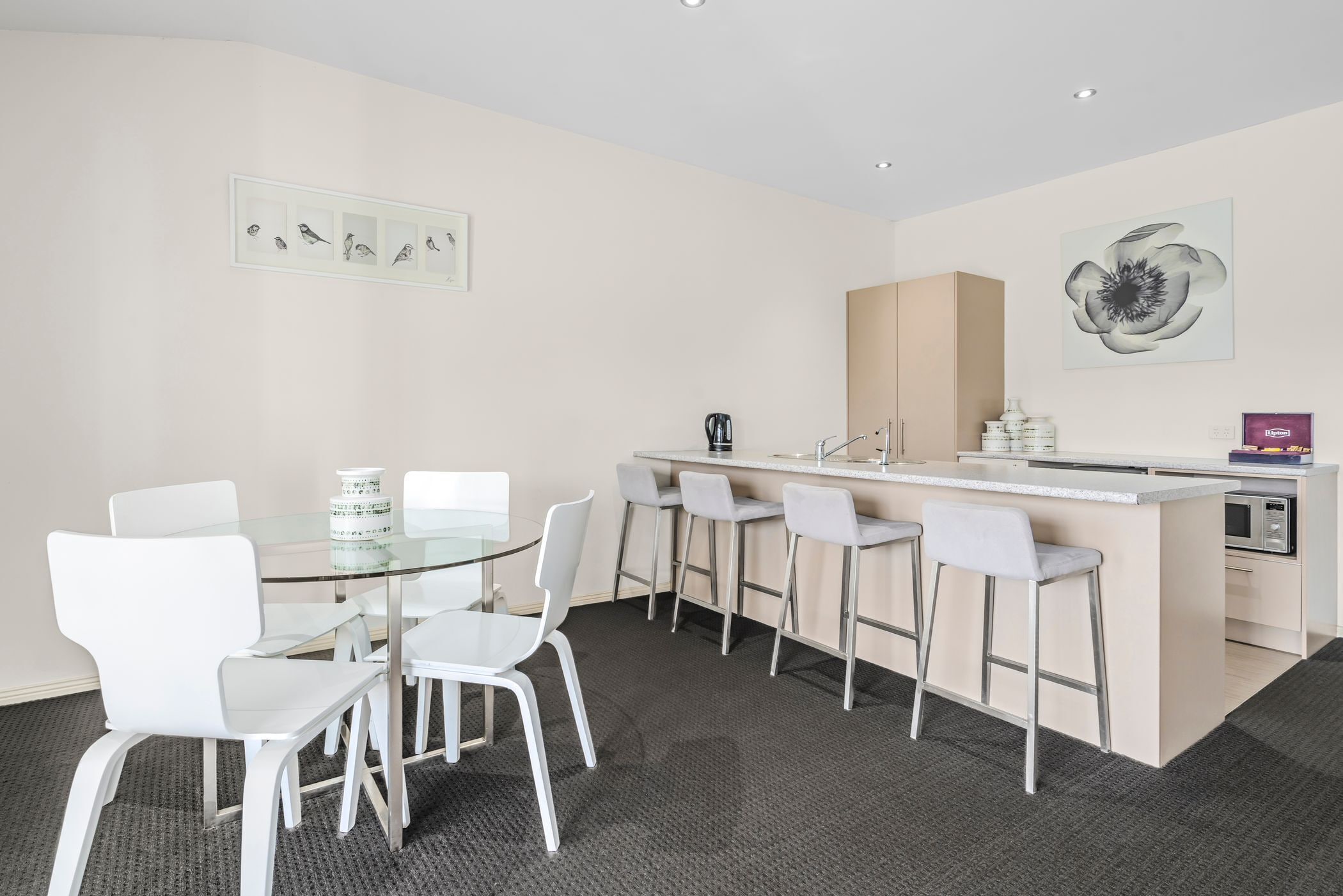 2 Bedrooms Villa | Private kitchen | Mini-fridge, electric kettle, eco-friendly cleaning products
