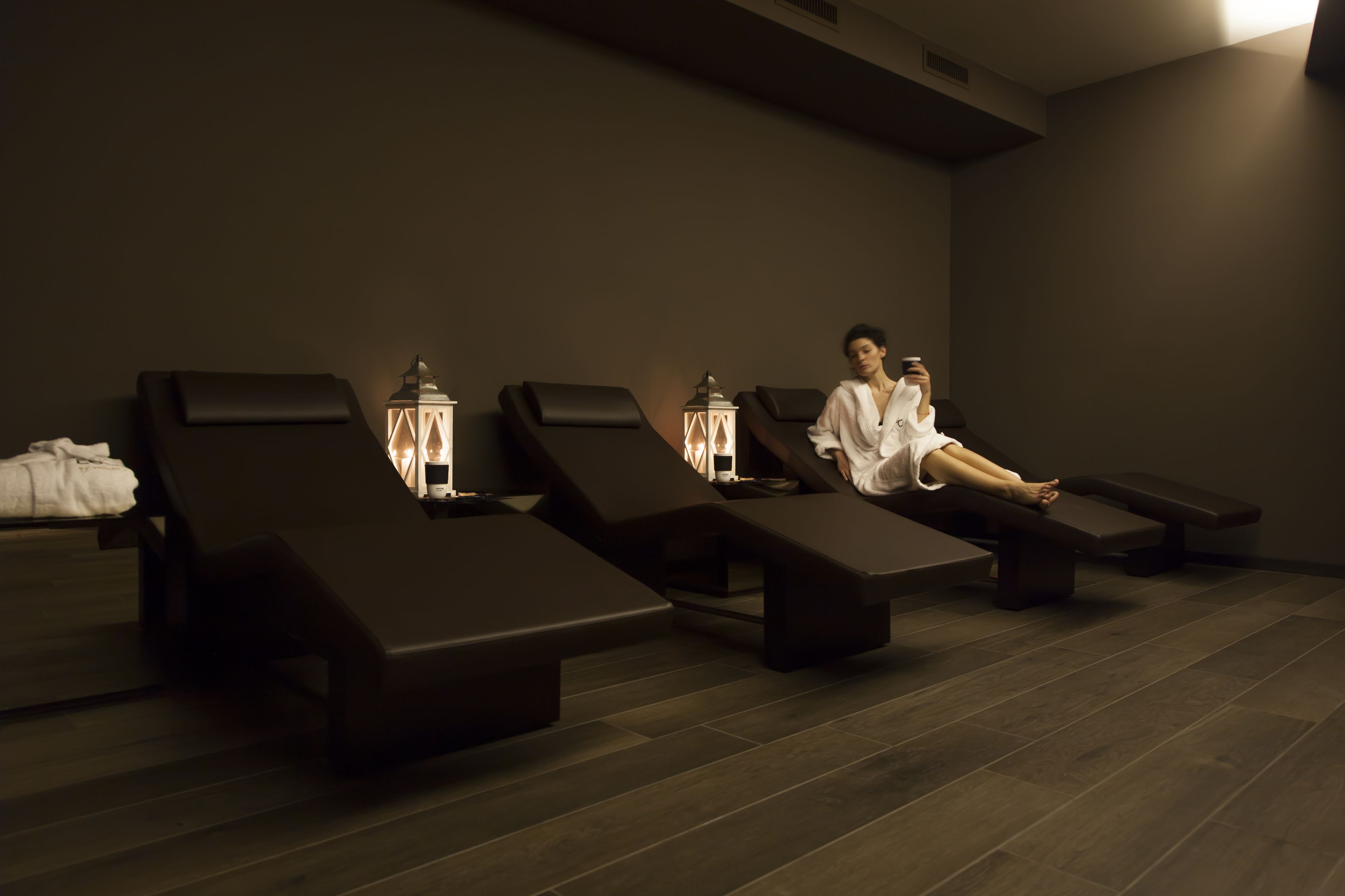 turkish bath/hammam, body treatments, facials, massages