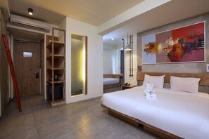 Family Balcony Room | Meja kerja, setrika/meja setrika, Wi-Fi gratis, dan seprai linen
