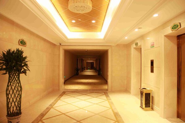 Hallway - Vienna Hotel Pudong Airport Chenyang Rd (Shanghai)
