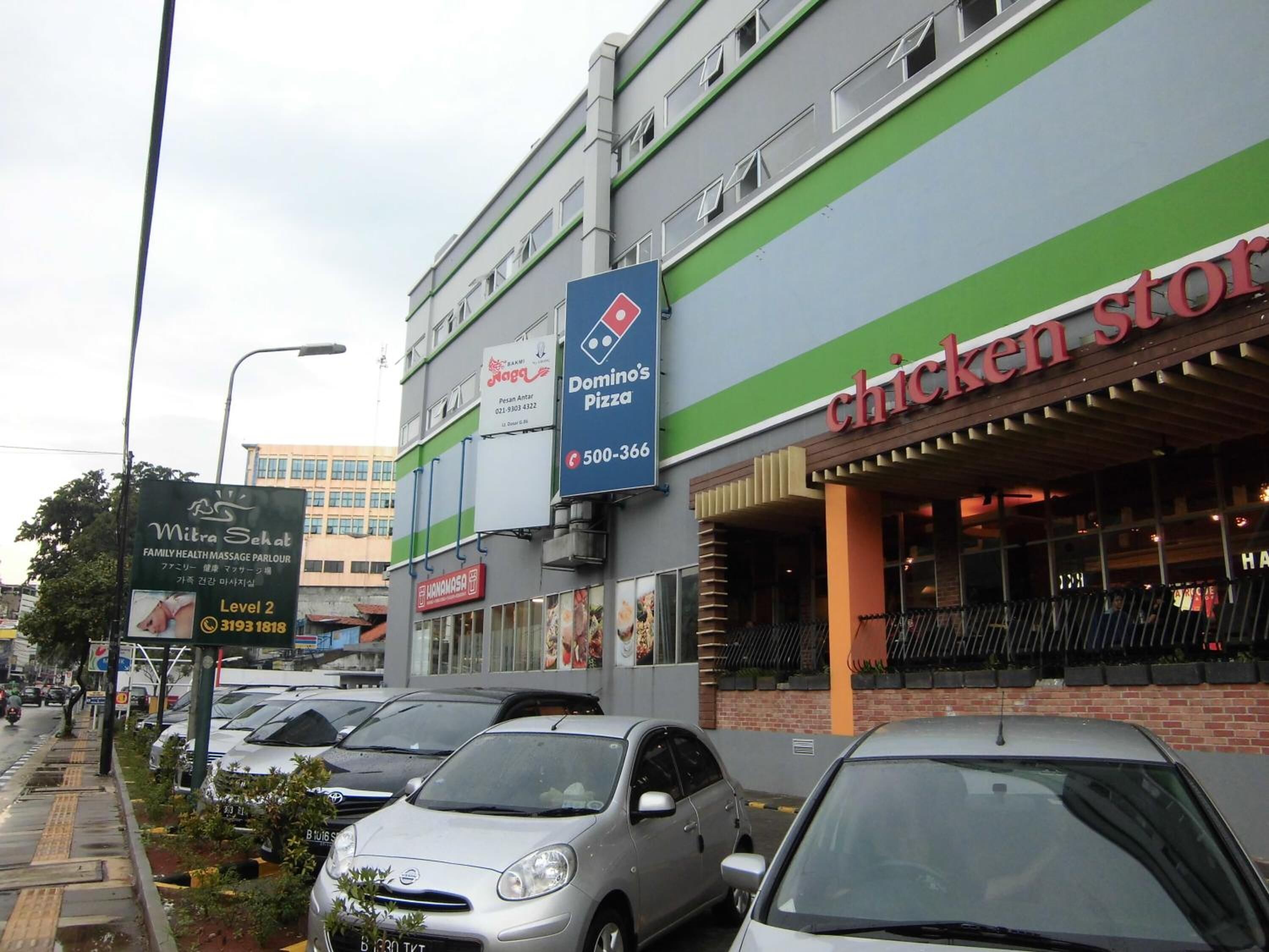 Foto - Whiz Hotel Cikini Jakarta