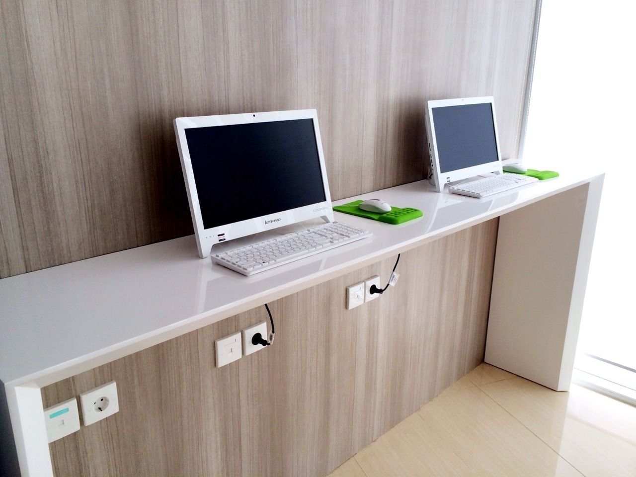 Foto - Whiz Hotel Cikini Jakarta