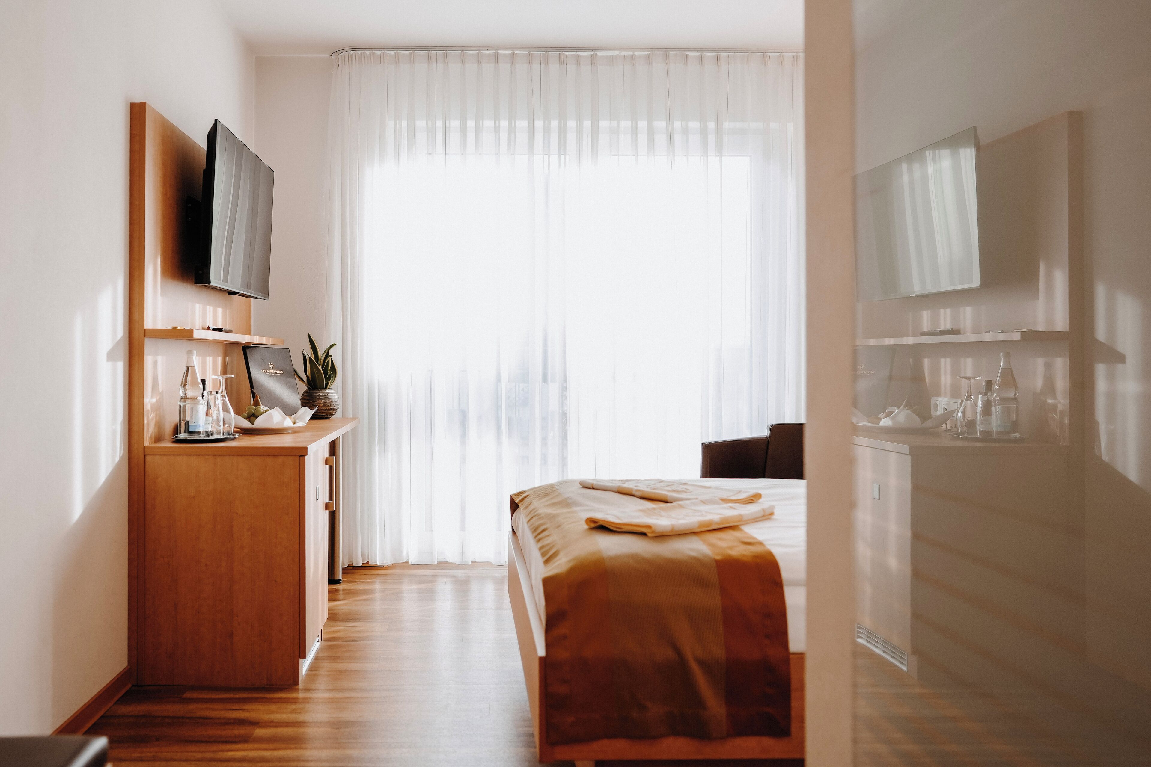 Minibar, desk, blackout drapes, soundproofing