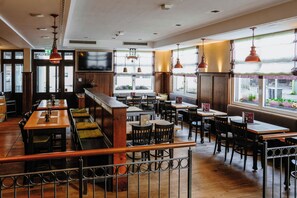 Sports bar - Hotel & Restaurant Goldener Pflug (Ludwigsburg)