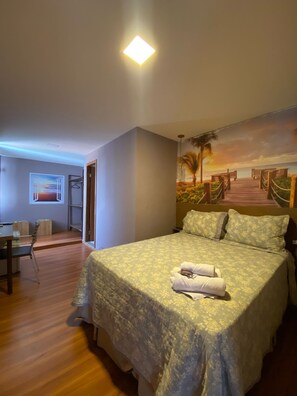 Standard Double Room, 1 Double Bed, Third Floor | Desk, free WiFi, bed sheets - Serra Negra Pousada Spa by Easy Hoteis (Guarapari)