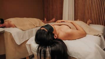 Salas para tratamentos a dois, banheira de hidromassagem, sauna a vapor