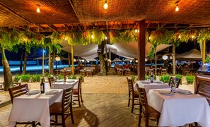 Mediterranean cuisine, sea views 