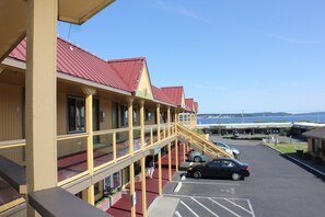 Exterior detail - Port Townsend Inn (Port Townsend)