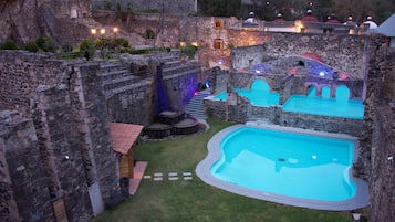 Utomhuspool