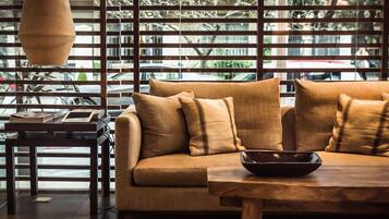 Sala de estar en el lobby