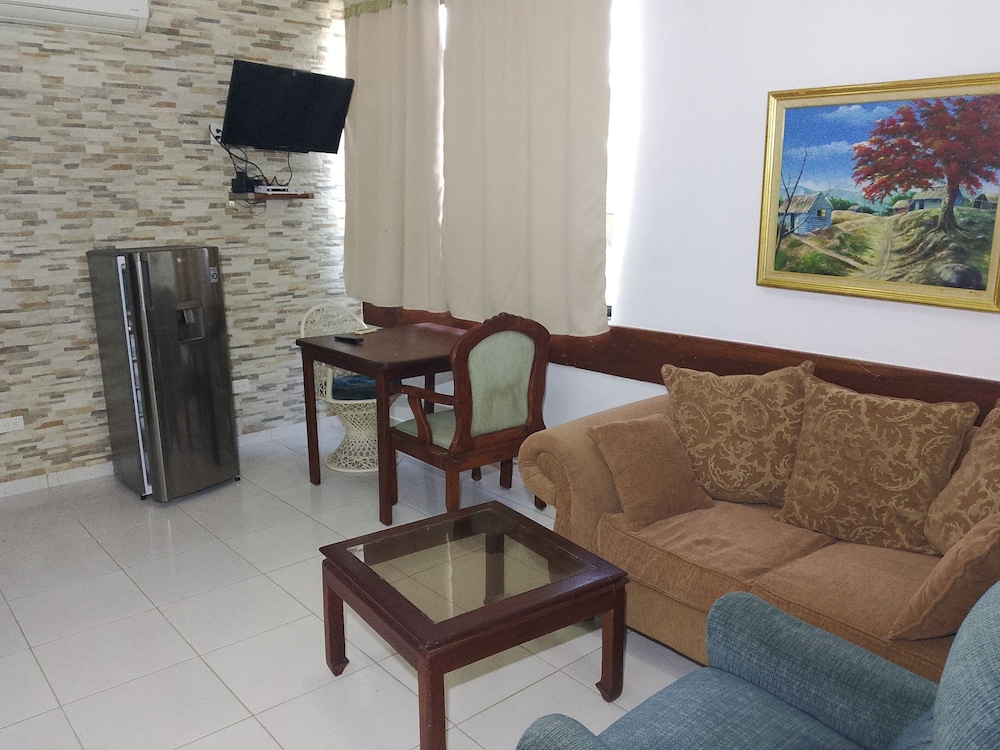 Hotel Garant & Suites by null