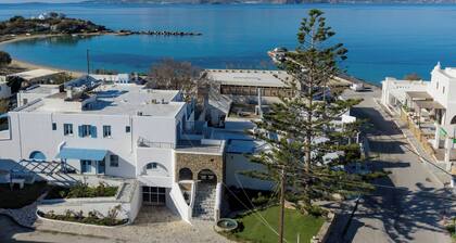 Agia Anna Hotel
