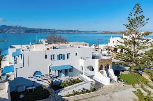 Agia Anna Hotel
