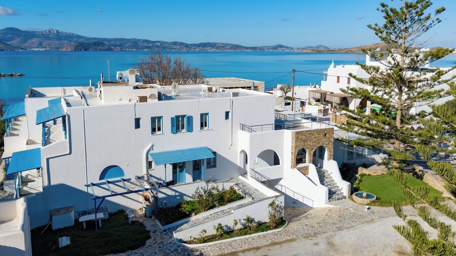Agia Anna Hotel