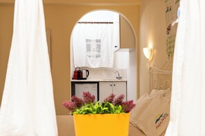 Individually furnished, blackout curtains, iron/ironing board, free WiFi - Agia Anna Hotel (Naxos)