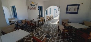 Breakfast area - Agia Anna Hotel (Naxos)