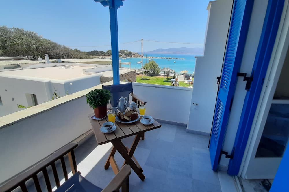 Agia Anna Hotel