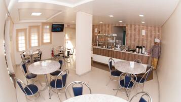 Free buffet breakfast