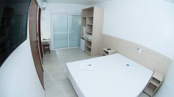 Luxury Double or Twin Room | Soundproofing, free WiFi, bed sheets, wheelchair access