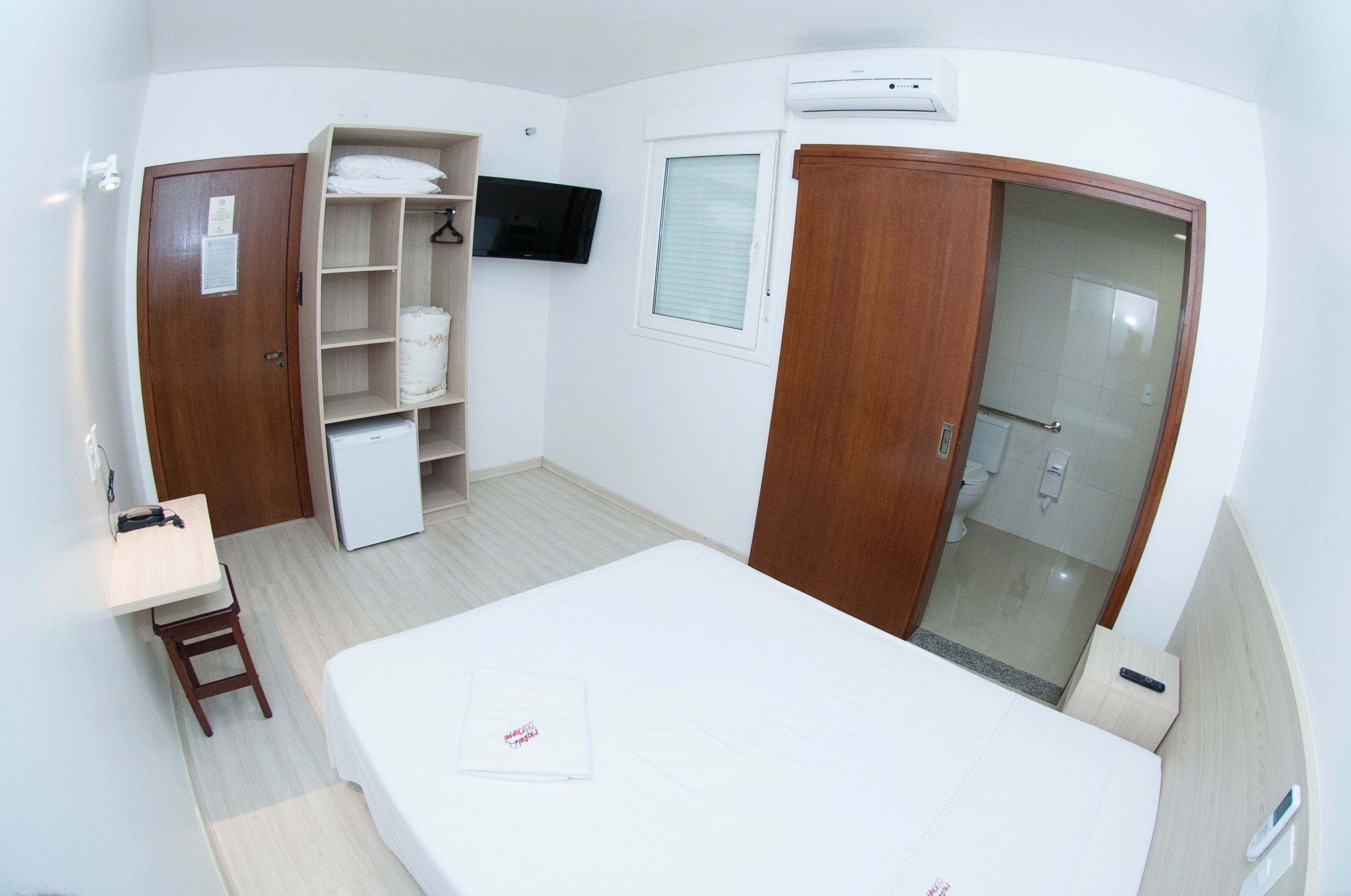 luxury double or twin room | soundproofing, free wifi, bed sheets, wheelchair access