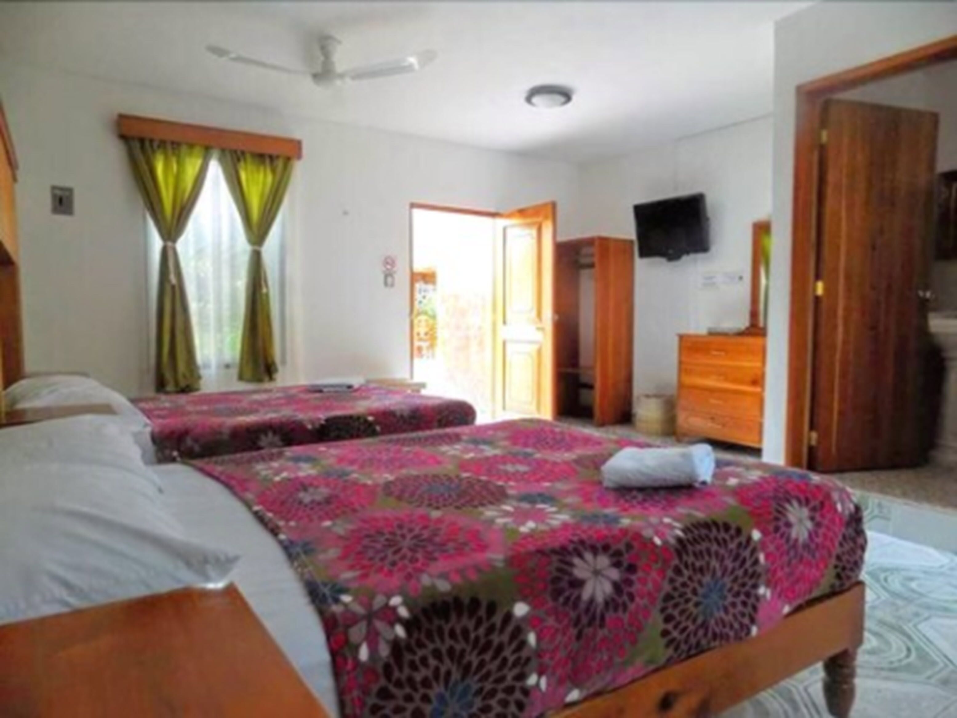 standard double room | 1 bedroom, iron/ironing board, bed sheets