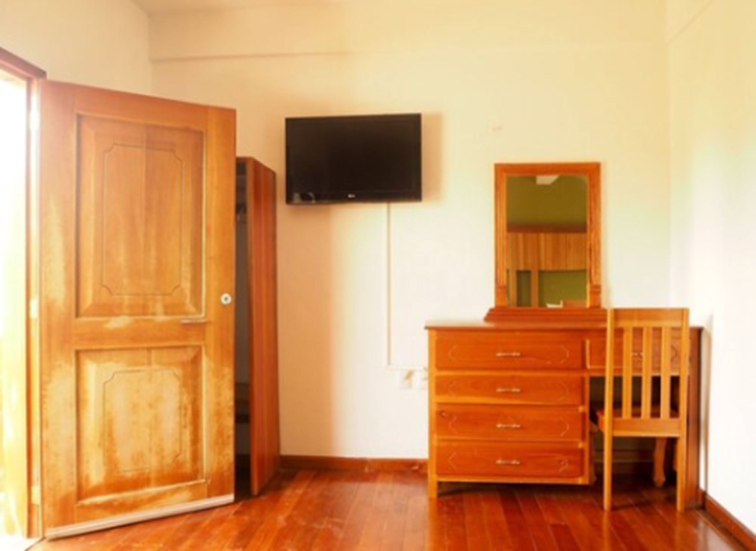 standard double room | 1 bedroom, iron/ironing board, bed sheets