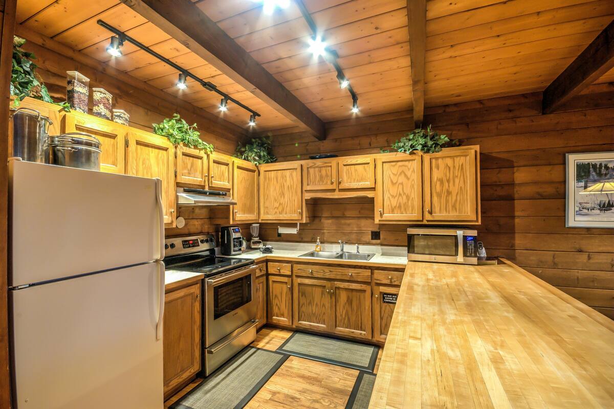 Ferienhaus, 5 Schlafzimmer (Sky View Chalet) | Eigene Küche | Wasserkocher mit Kaffee-/Teezubehör, großer Kühlschrank, Mikrowelle