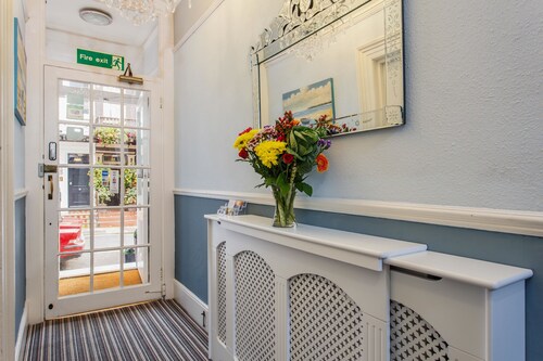 Brighton Surf Guest House